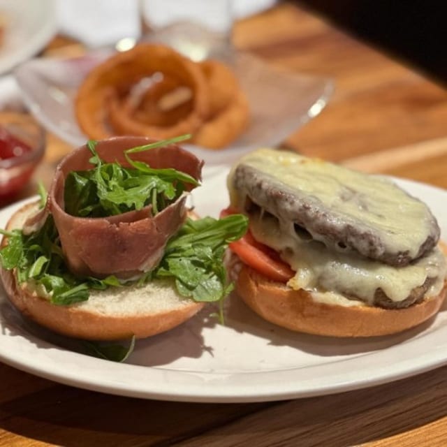 Iberico Burger.